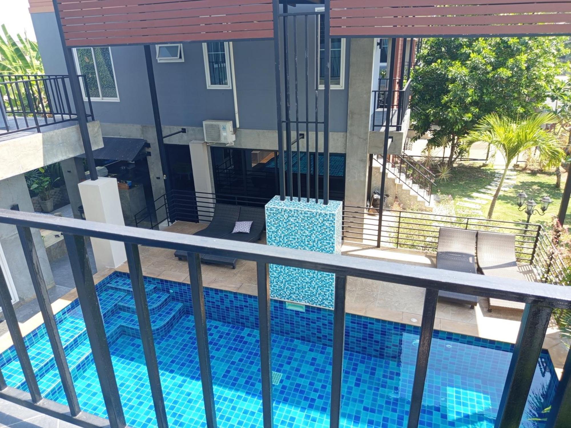 Villa Rajapruek Entire 3 Villas 7 Bedrooms Near Airport Чиангмай Екстериор снимка